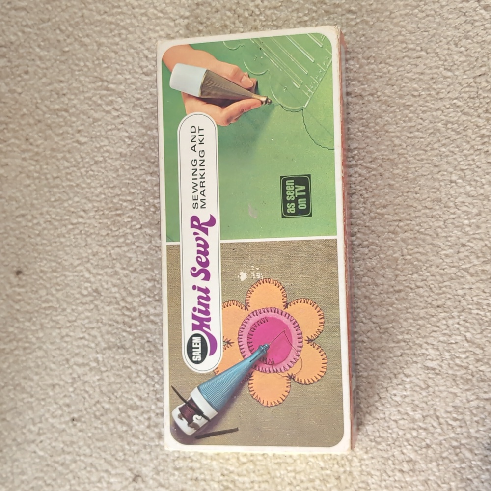 Salem Mini Sew'r sewing and marking kit as seen on TV vintage